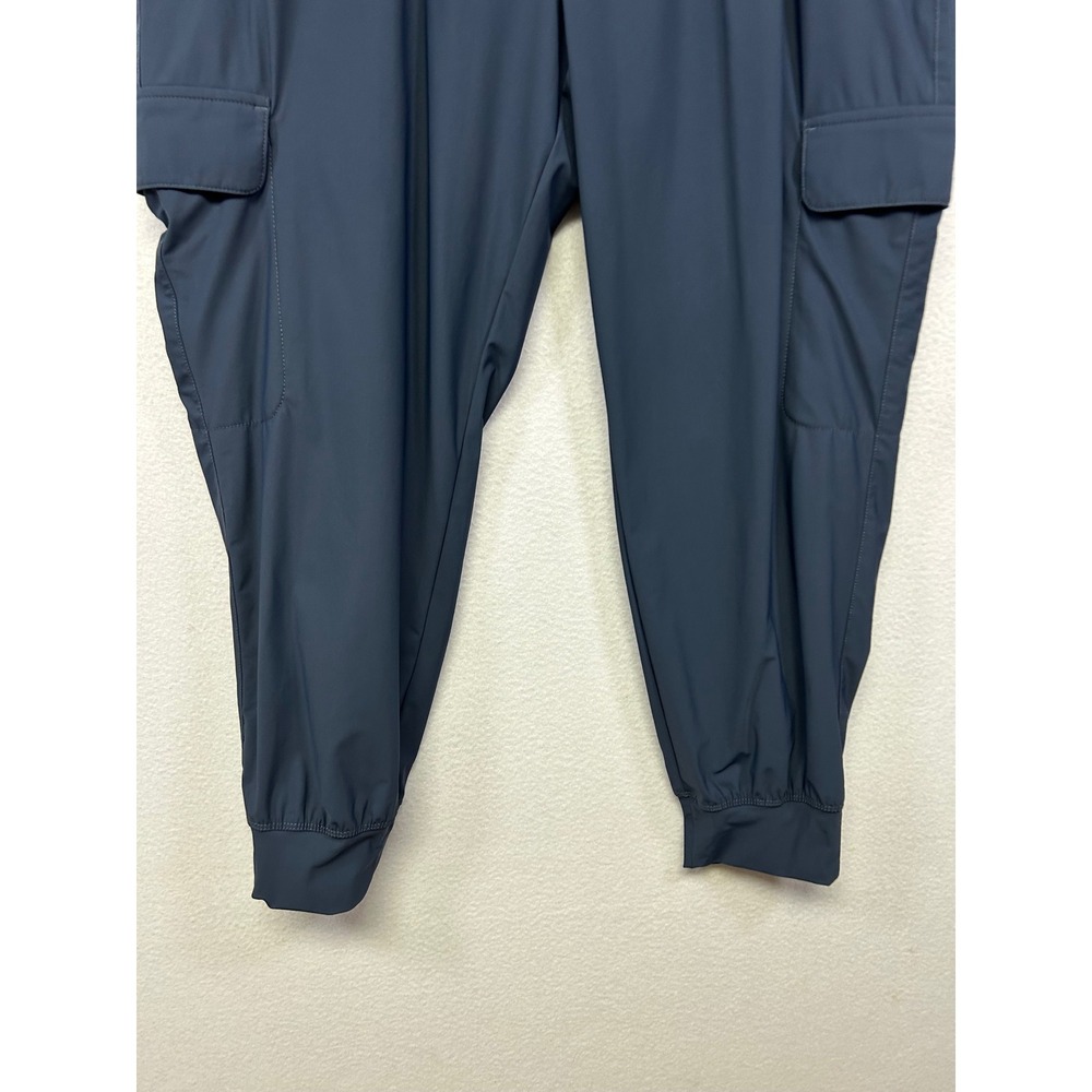 Old Navy Gorpcore Athleisure Womens L Petite Navy Blue SleekTech Cargo Joggers - Picture 9 of 10